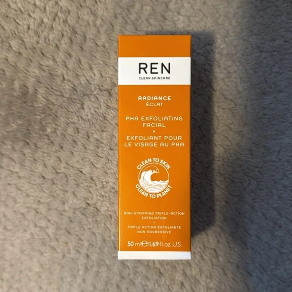 REN CLEAN SKINCARE - Picture 3 of 3